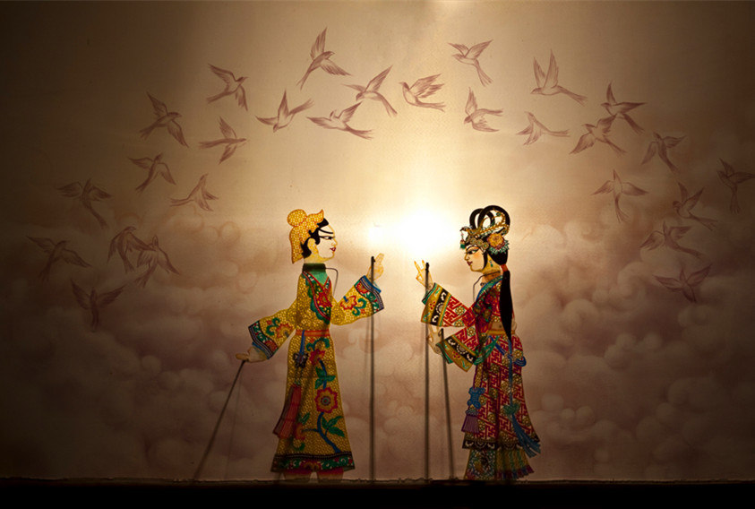 皮影戏：摇曳在光影里的中国传统艺术