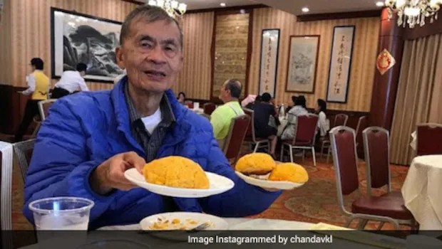 72岁华裔吃遍美国近8000家中餐馆