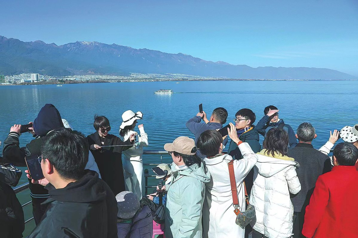 《去有风的地方》热播带火云南旅游_奇速读时文 快乐学英语