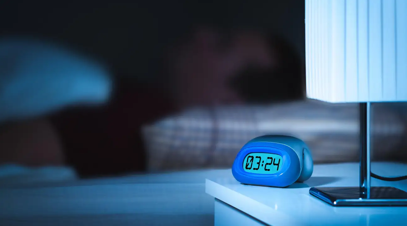 半夜失眠睡不着?可能因为你做了这件事